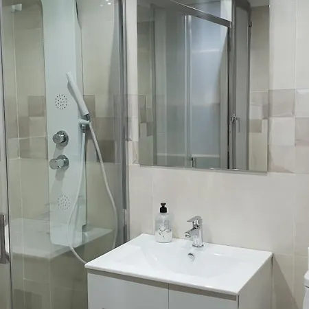 Puerta Zamora, Centro, Wifi Con Salon Y 2 Dormitorios, Parking *