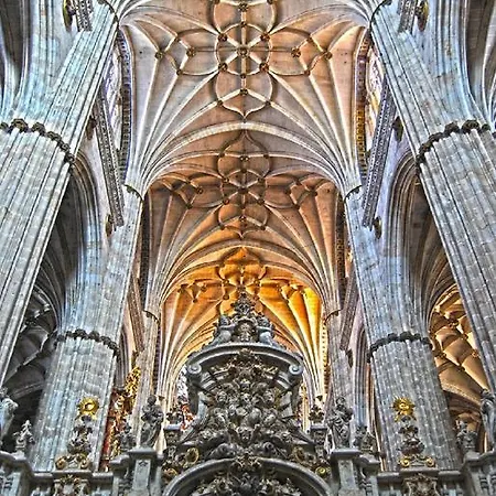 Puerta Zamora, Centro, Wifi Con Salon Y 2 Dormitorios, Parking Appartamento *