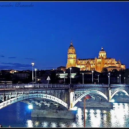 Puerta Zamora, Centro, Wifi Con Salon Y 2 Dormitorios, Parking Appartamento *
