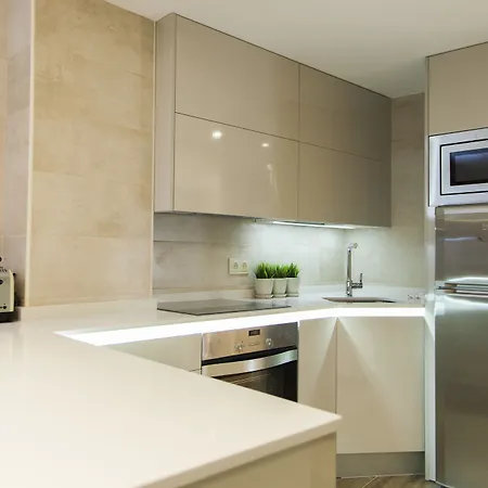 Puerta Zamora, Centro, Wifi Con Salon Y 2 Dormitorios, Parking *