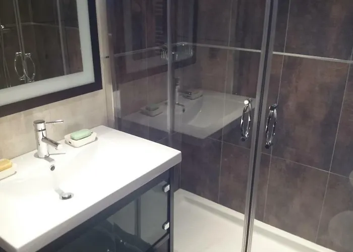 Puerta Zamora, Centro, Wifi Con Salón Y 2 Dormitorios, Parking *