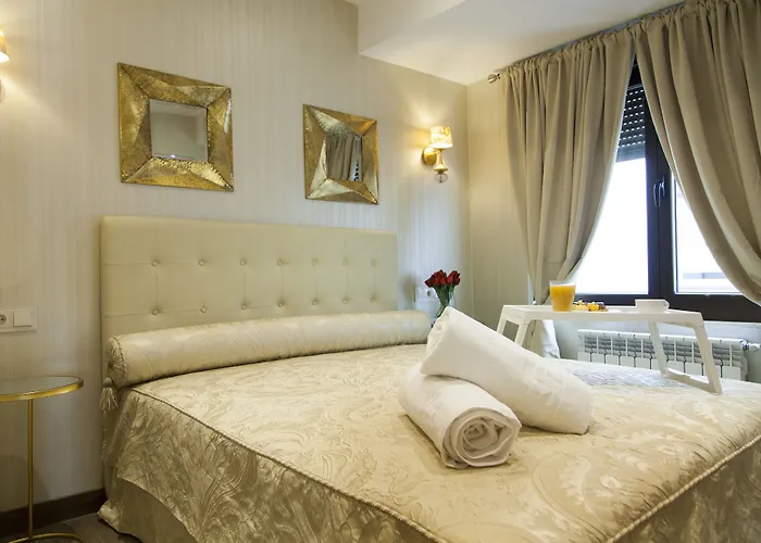 Puerta Zamora, Centro, Wifi Con Salon Y 2 Dormitorios, Parking *